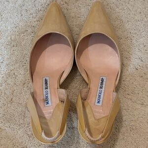 Manolo Blahnik Beige Heels
